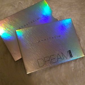Anastasia Beverly Hills Dream Glow Kit